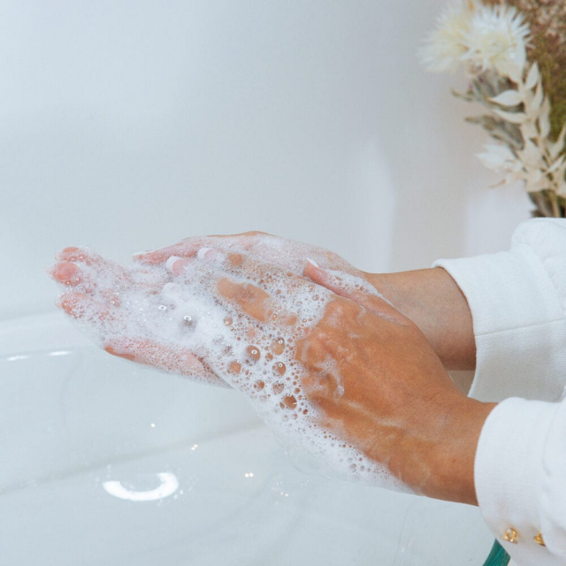 Cleanser Sensitive / Очищающий гель "Клинзер Сенситив" / 120 мл / Очищение и себо-регуляция чувствительной кожи